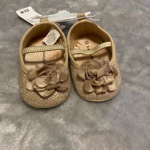 *Donated* Koala Baby infant shoes